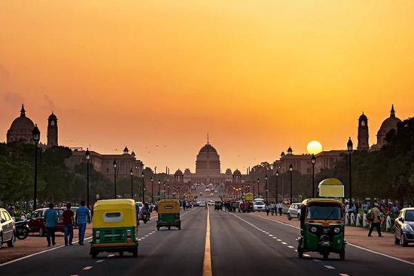 tundla to delhi cabs